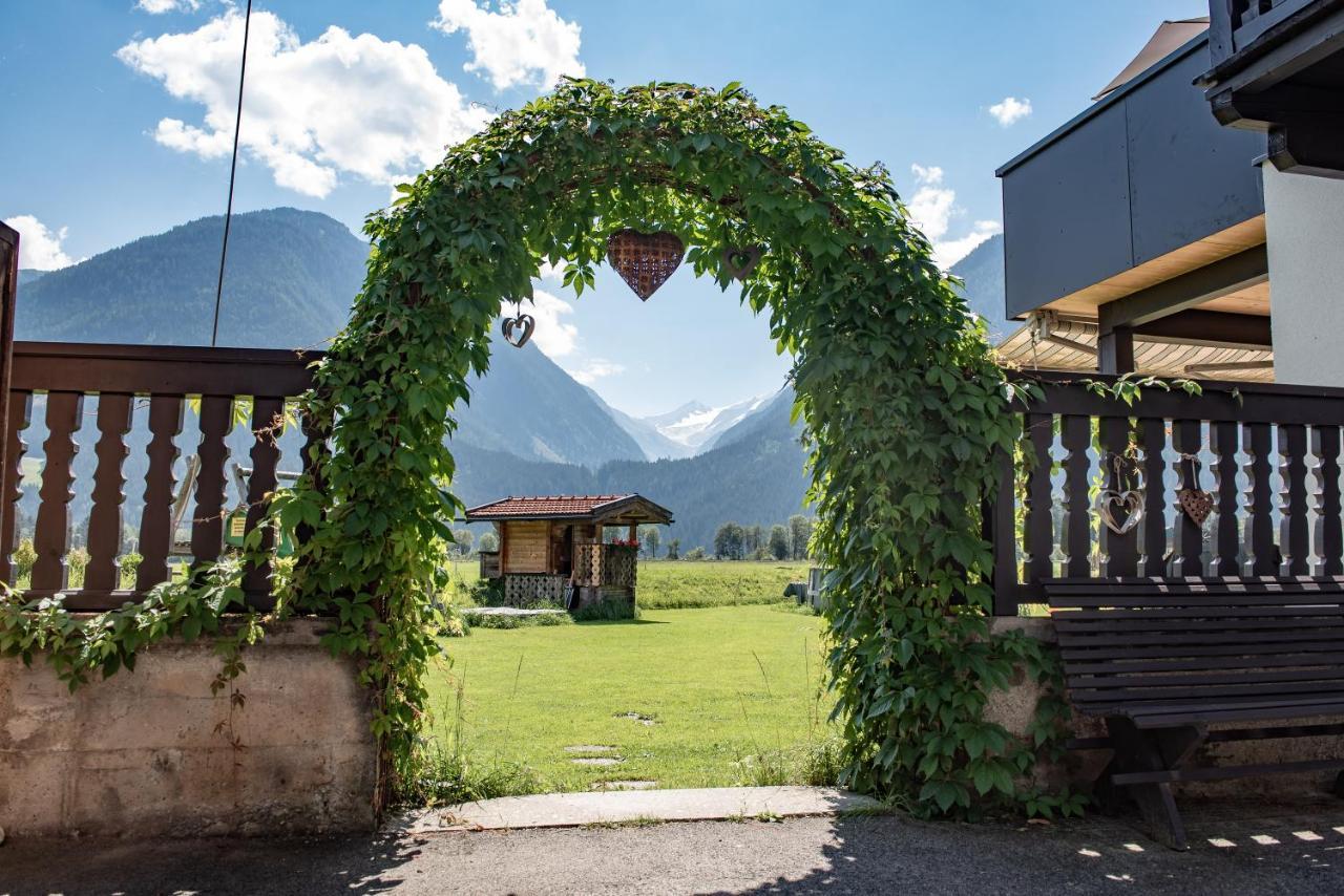 Gaestehaus Dreier Neukirchen am Großvenediger Exterior foto